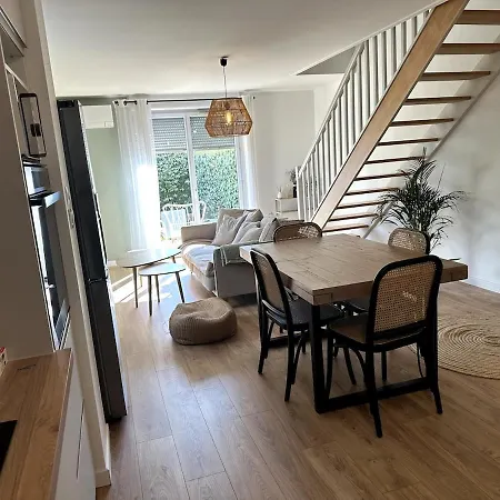Le Champetre I Jardin Duplex 2 別荘